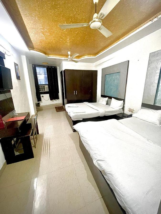 Premium Boston Rooms Family Hotel อัครา ภายนอก รูปภาพ